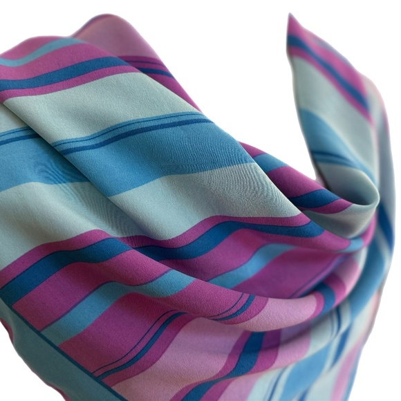Vintage Franco Pugi Silk Crepe Stripe Scarf | 32" Square | Hand-Rolled Edges - Picture 3 of 10